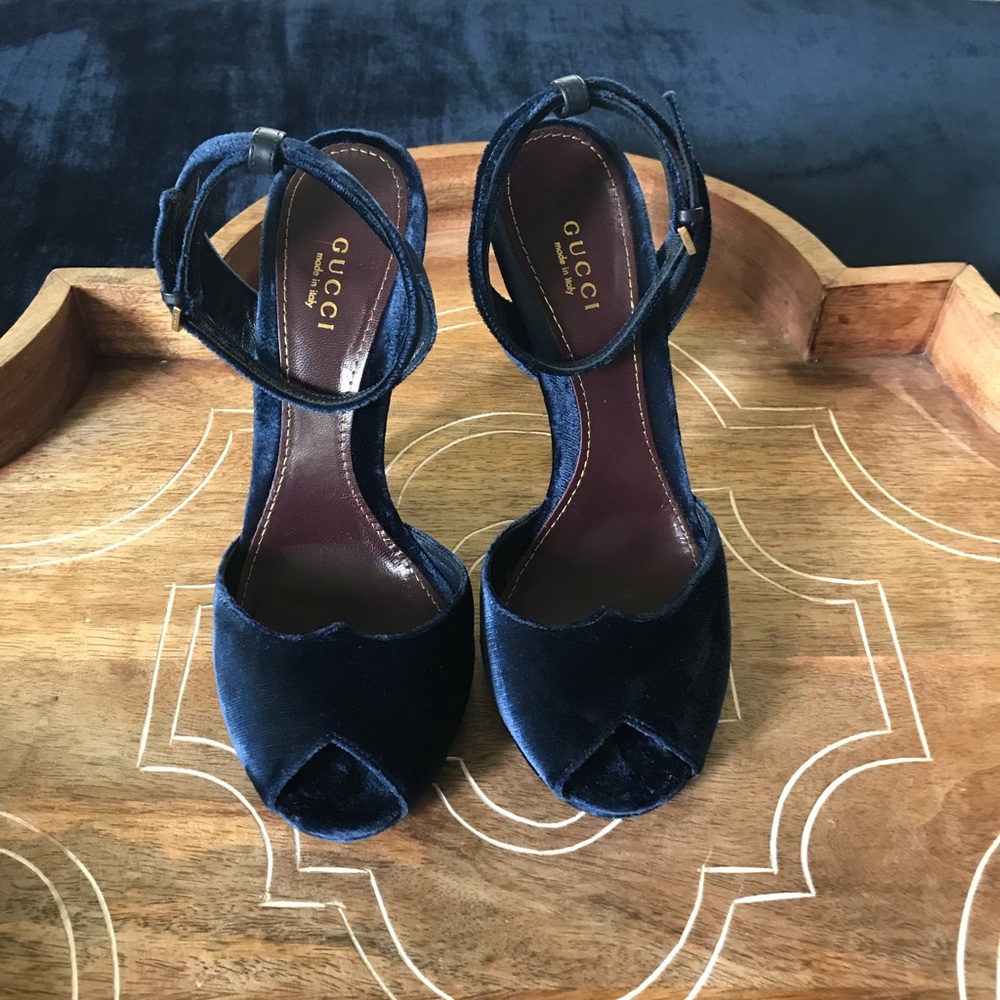 Gucci blue velvet peep-toe heels